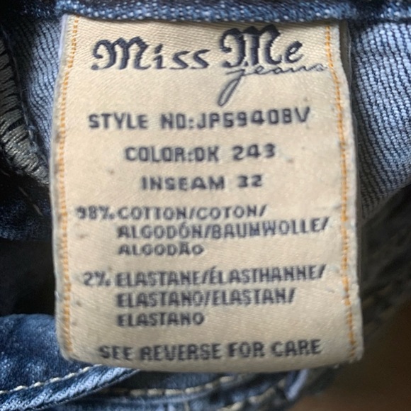 Mid Rise Boot Cut Miss Me Jeans - Picture 13 of 13